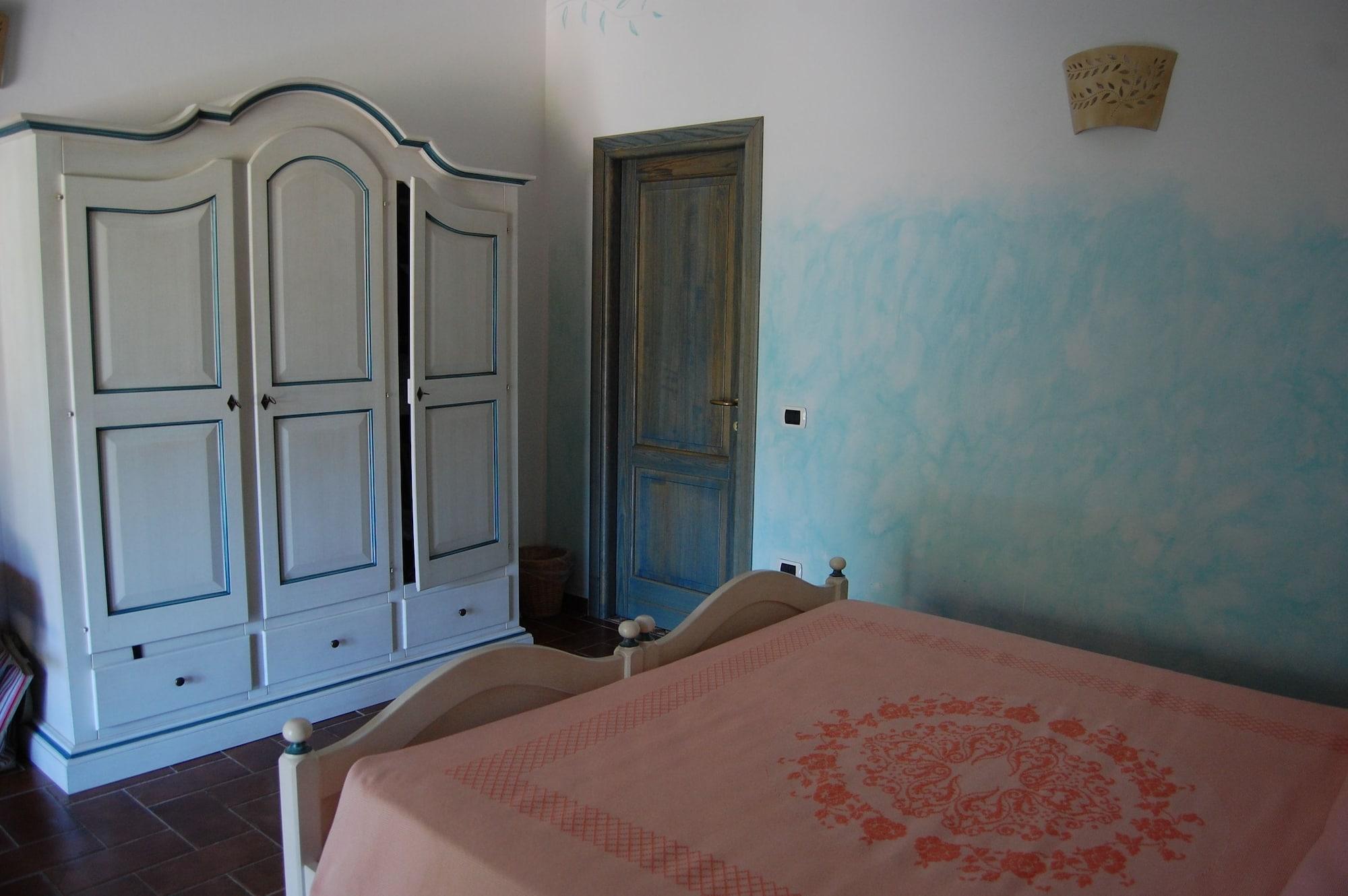 Hotel Club Ragno D'Oro Olbia Tempio Exteriör bild