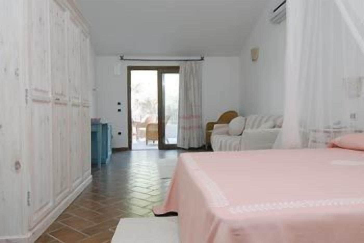 Hotel Club Ragno D'Oro Olbia Tempio Exteriör bild