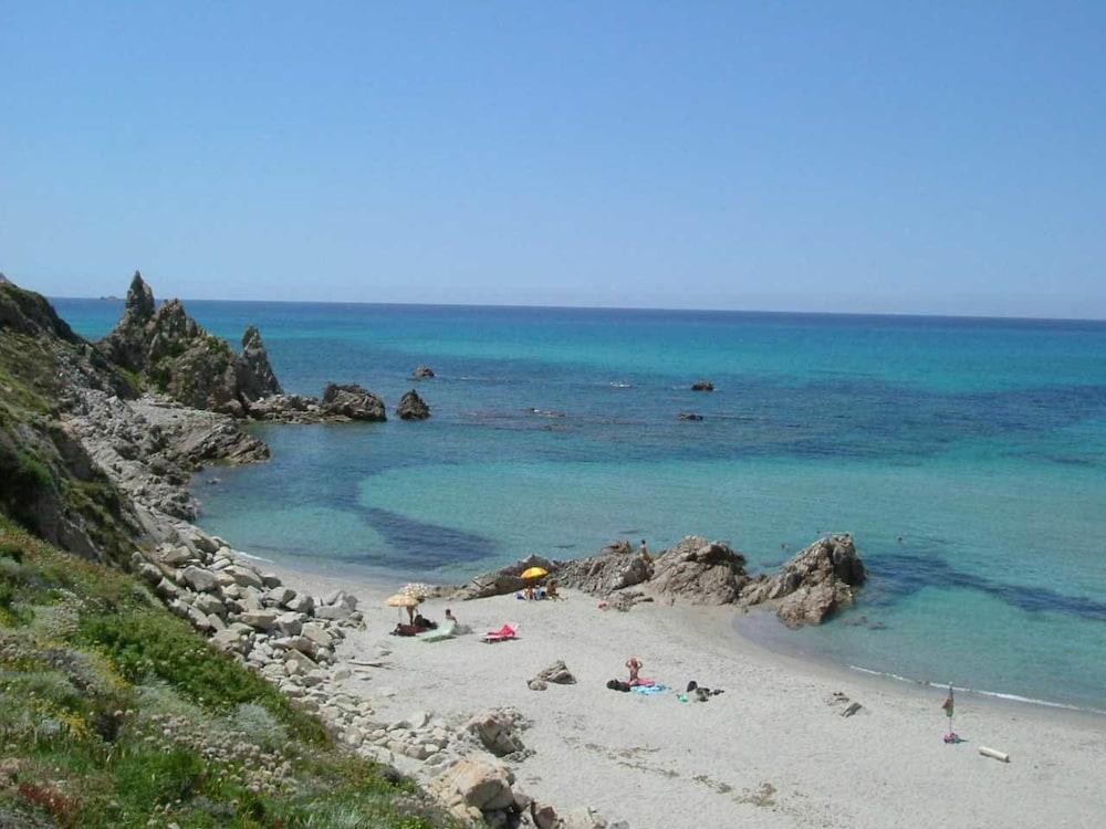 Hotel Club Ragno D'Oro Olbia Tempio Exteriör bild